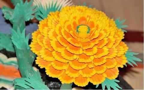 西藏热浸塑涂塑钢管与酥油花：冰点盛开的艺术奇迹