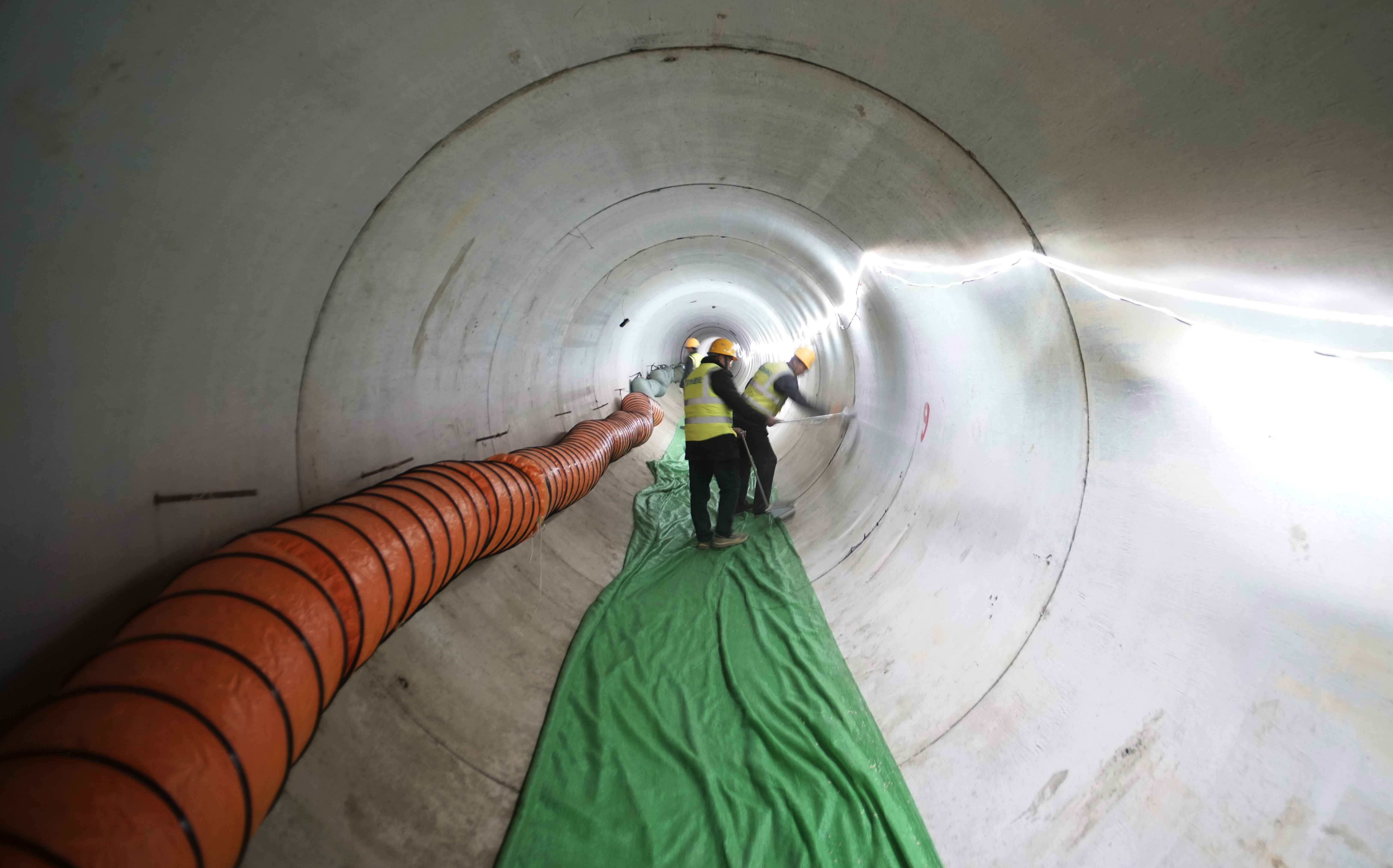 热浸塑涂塑钢管转弯技术引领南水北调工程新篇章 热浸塑涂塑钢管转弯技术引领南水北调工程新篇章