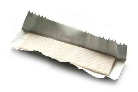 黑龙江热浸涂塑钢管定制 为什么包口香糖的纸要带锯齿边？ No468