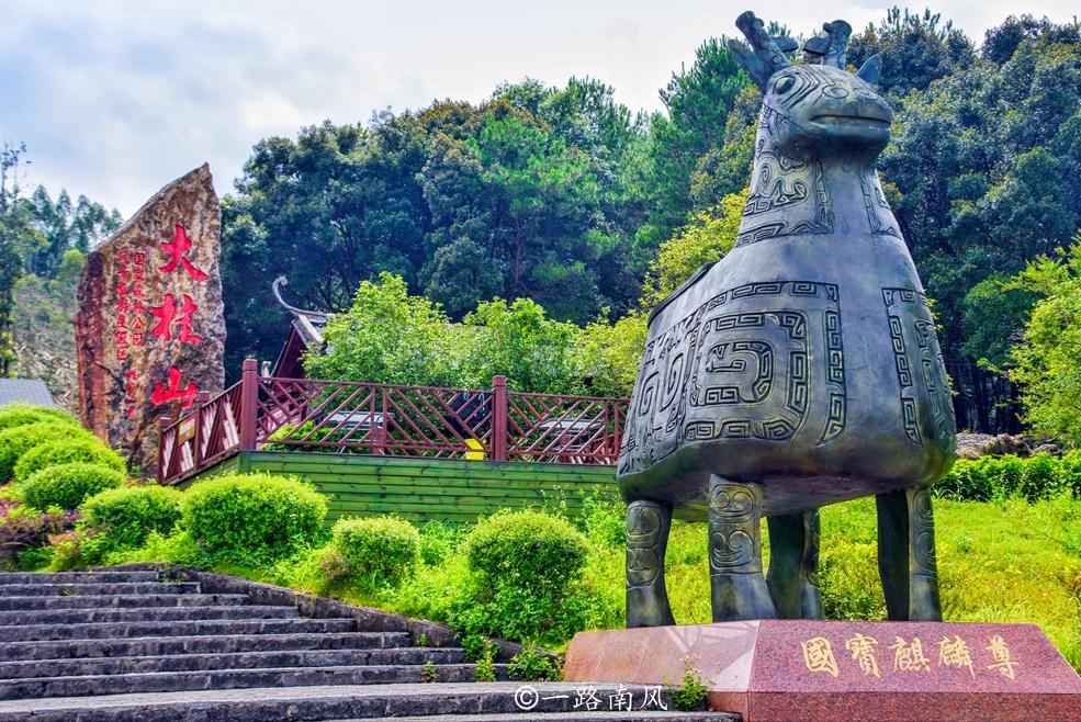 奥仁格管道伴您穿越汕昆高速公路：东西大动脉的全景探索