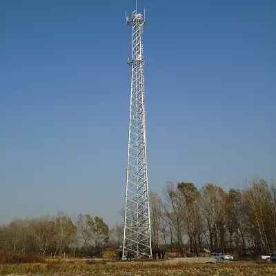 三管电力塔：通信铁塔的重要性与多样性解析