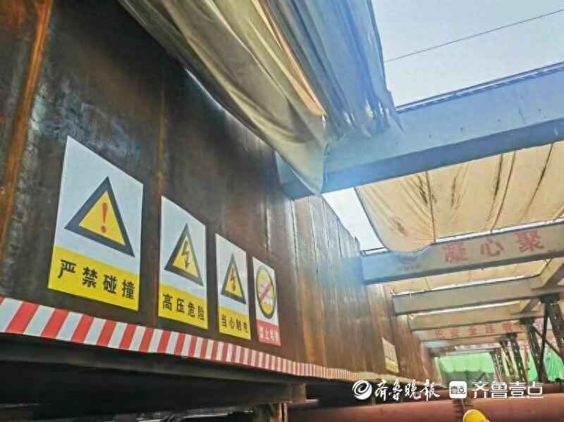 青岛地铁创新实践：大跨度电力管廊悬吊保护施工圆满成功