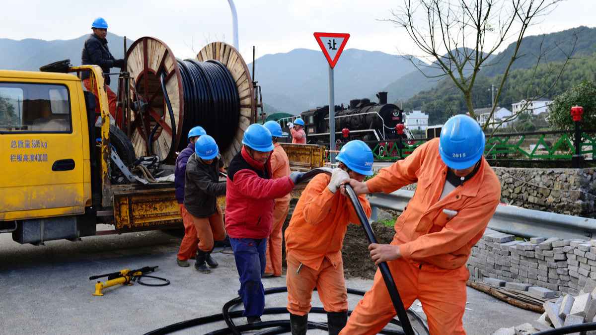 PE管在电力管中的关键作用与全方位应用