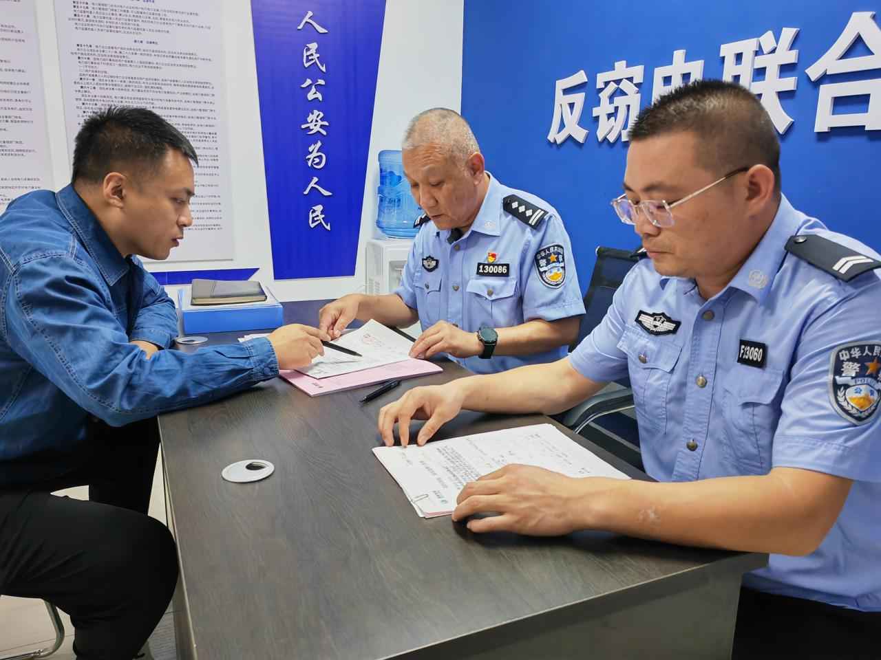 中卫方形电力管 反窃电你了解吗?跟随记者探究竟! 中卫方形电力管 反窃电你了解吗?跟随记者探究竟!