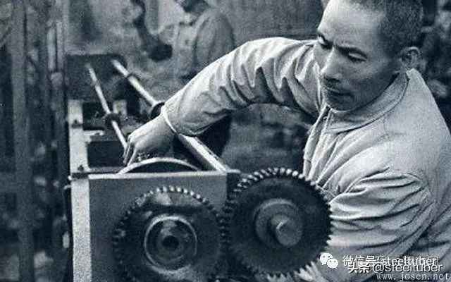 抚顺方形电力管 无缝钢管是怎样生产的？