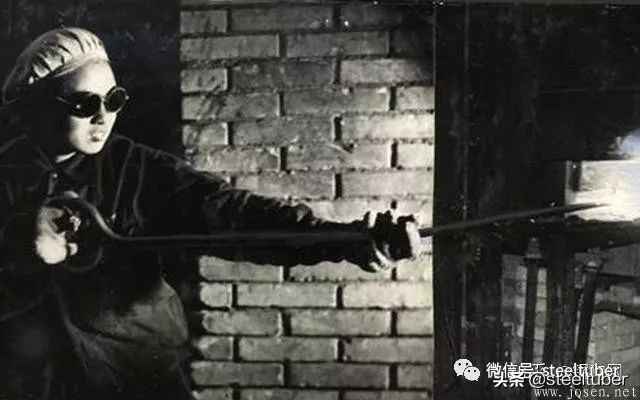 抚顺方形电力管 无缝钢管是怎样生产的？