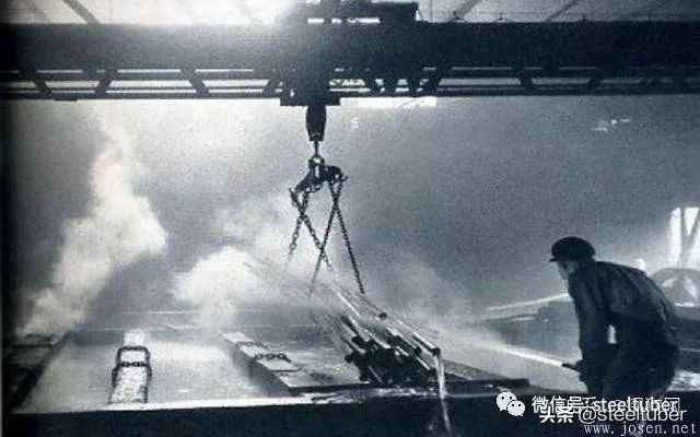 抚顺方形电力管 无缝钢管是怎样生产的？