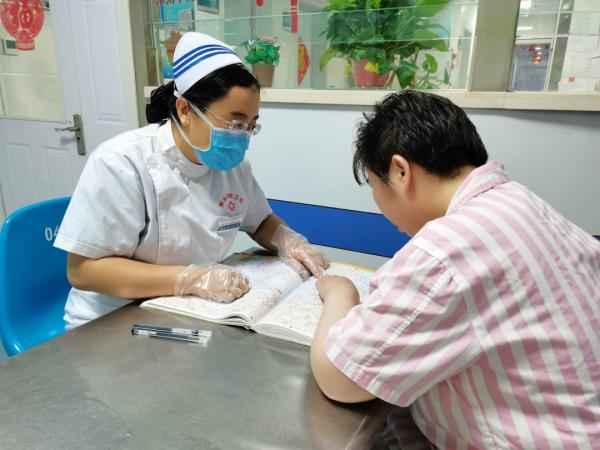 衡水方形电力管 精神科护士4年帮500人寻亲，家人质疑：“你以为你能拯救世界？”