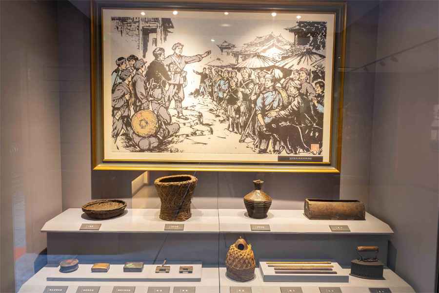 昭通方形电力管 云南建筑大观：纪念馆中正气长存