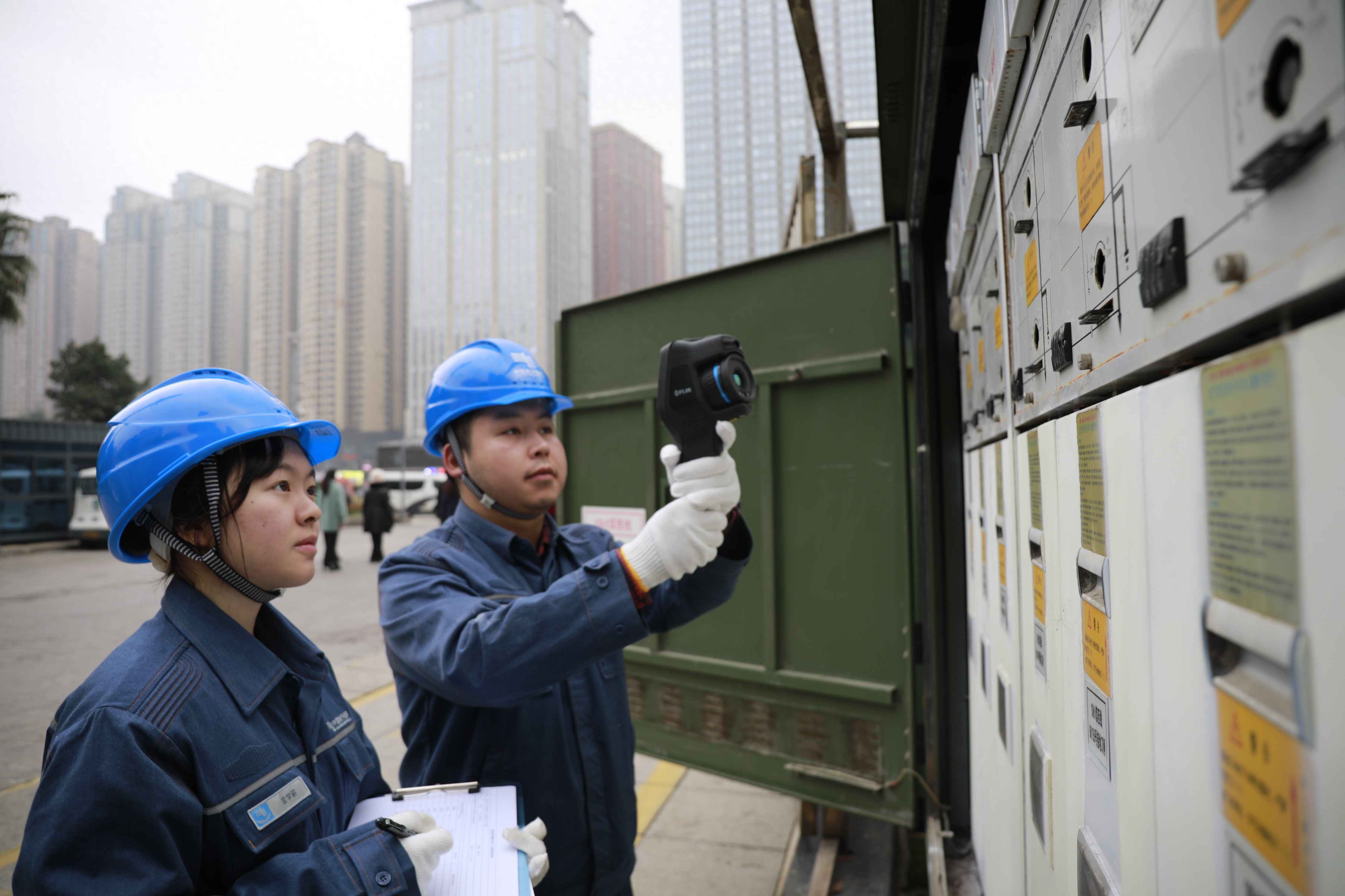 贵阳PVC电力管价钱：稳稳供电，暖暖冬天，供电局全力保障市民爽快用电