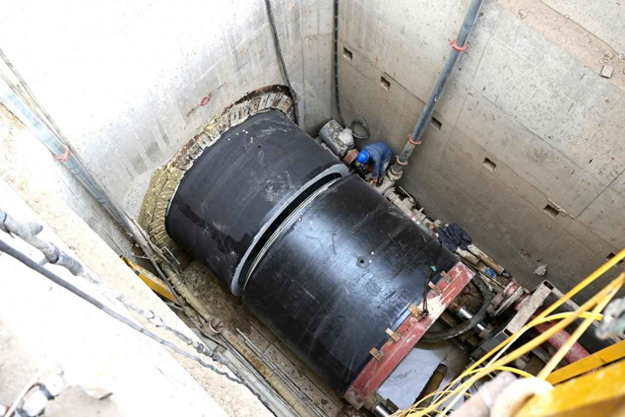 攻坚之年新突破：宁夏最长电力地下顶管工程全线贯通