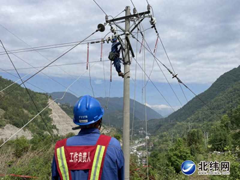 雅安阻燃电力管厂：创新生态友好型电力线路，助力森林防火能力飞跃