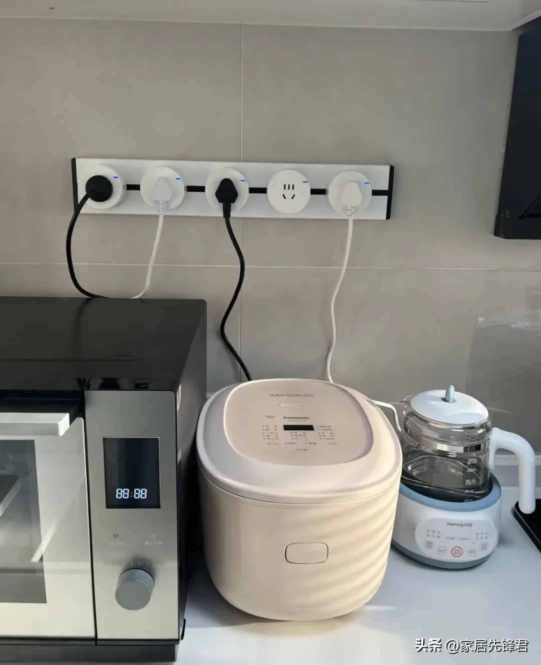 “这5个插头不拔,电费多如流水”,建议大家：不用时,最好拔掉！