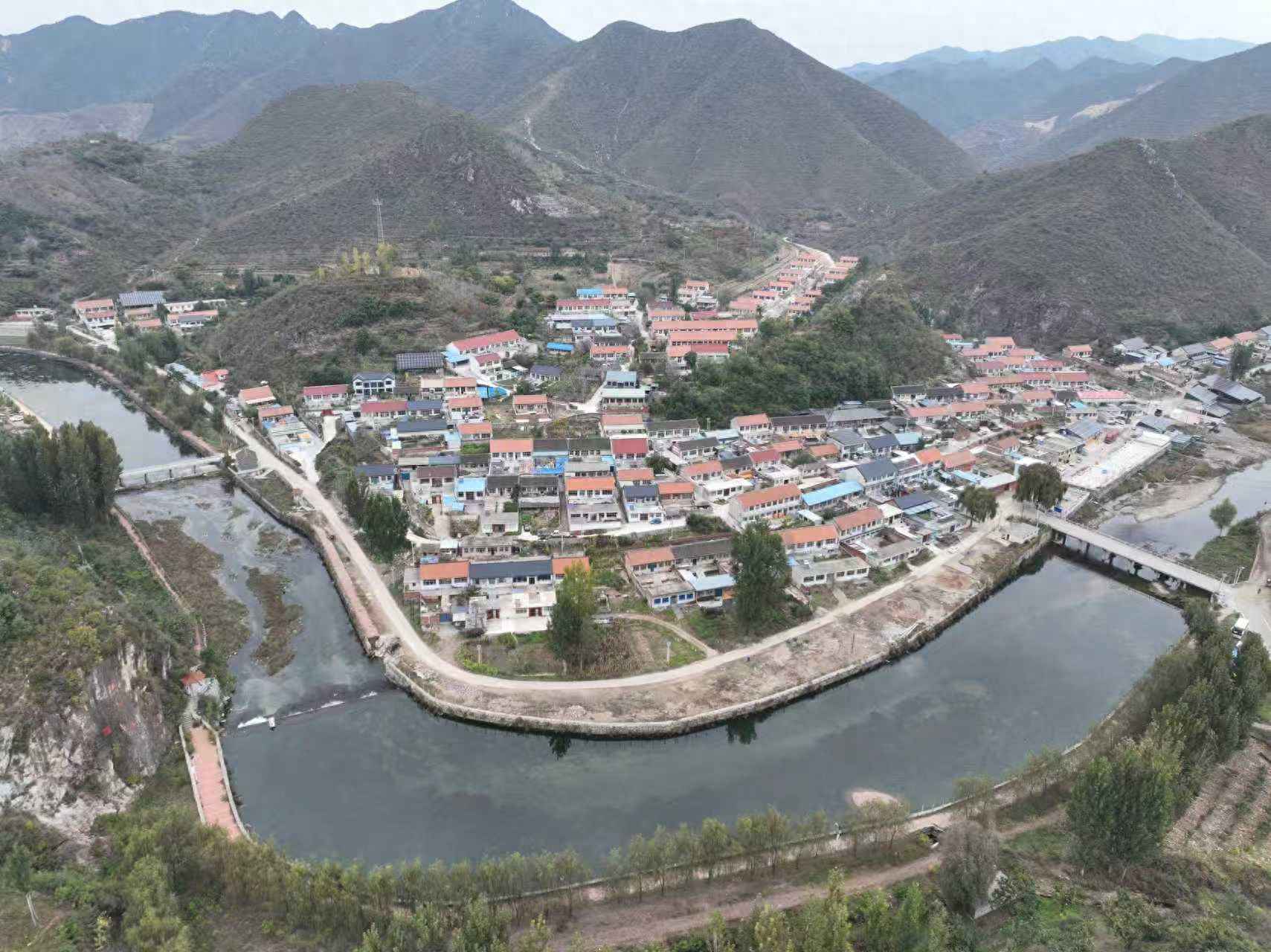 电力增强管80价格背后的疯狂“吸金村”:村民盗采地下水,月耗电上万度 电力增强管80价格背后的疯狂“吸金村”:村民盗采地下水,月耗电上万度