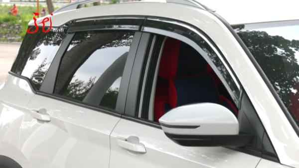 哈尔滨车主加油奇遇：52升油箱竟加出62升油，真相何在？